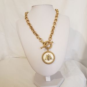 Bee necklace